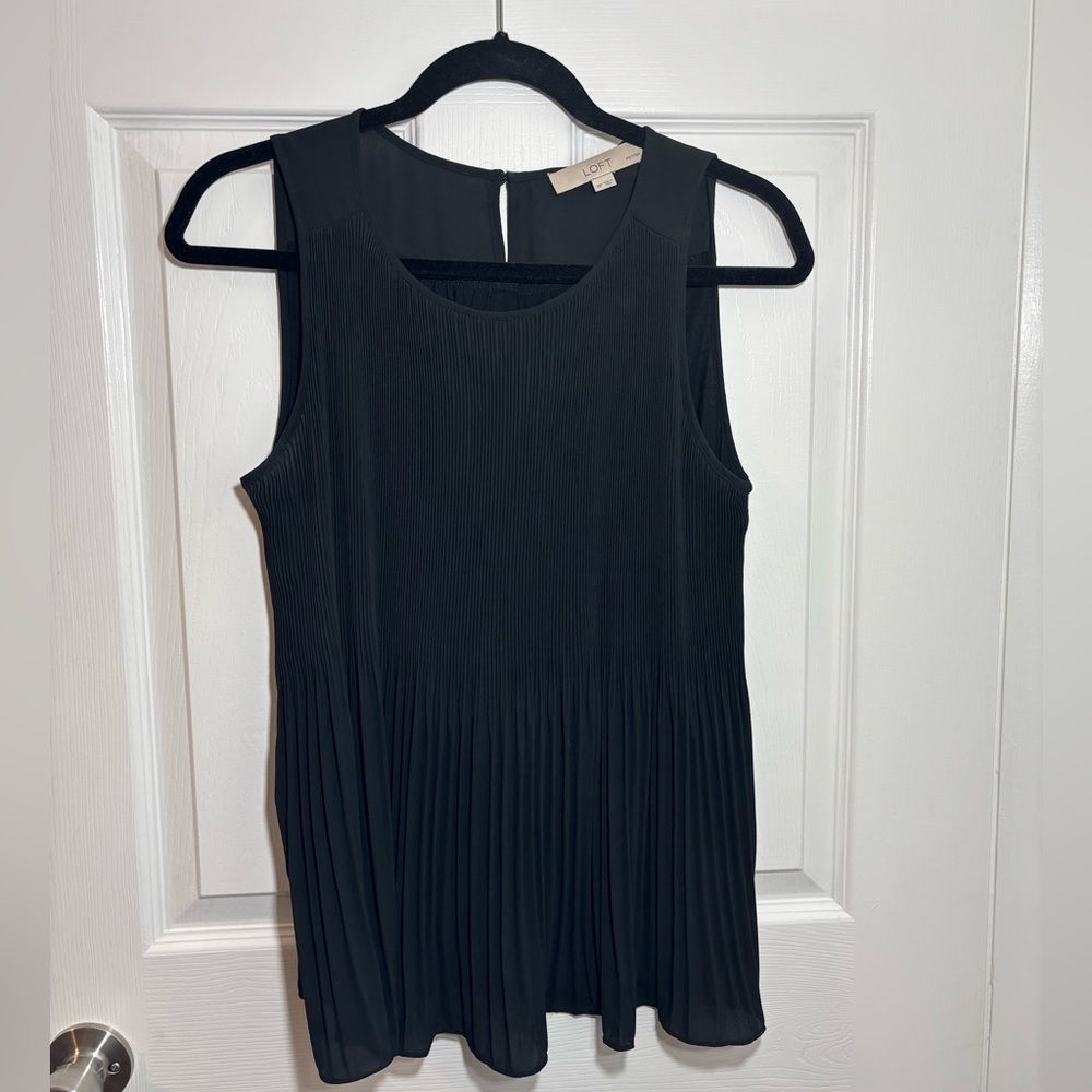 Anne Taylor LOFT Black Tank Top